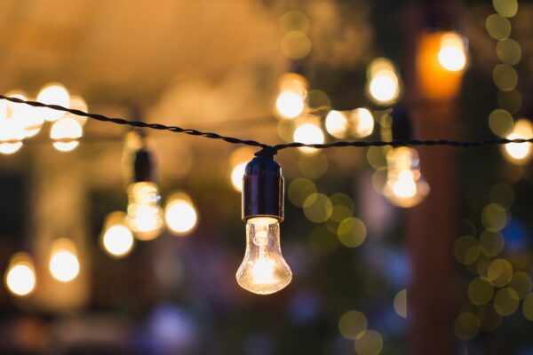 Light bulb decor in outdoor party